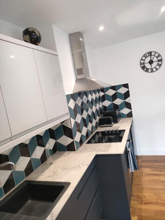 Lovely Refurbished Apartments, Morecambe Promenade Экстерьер фото